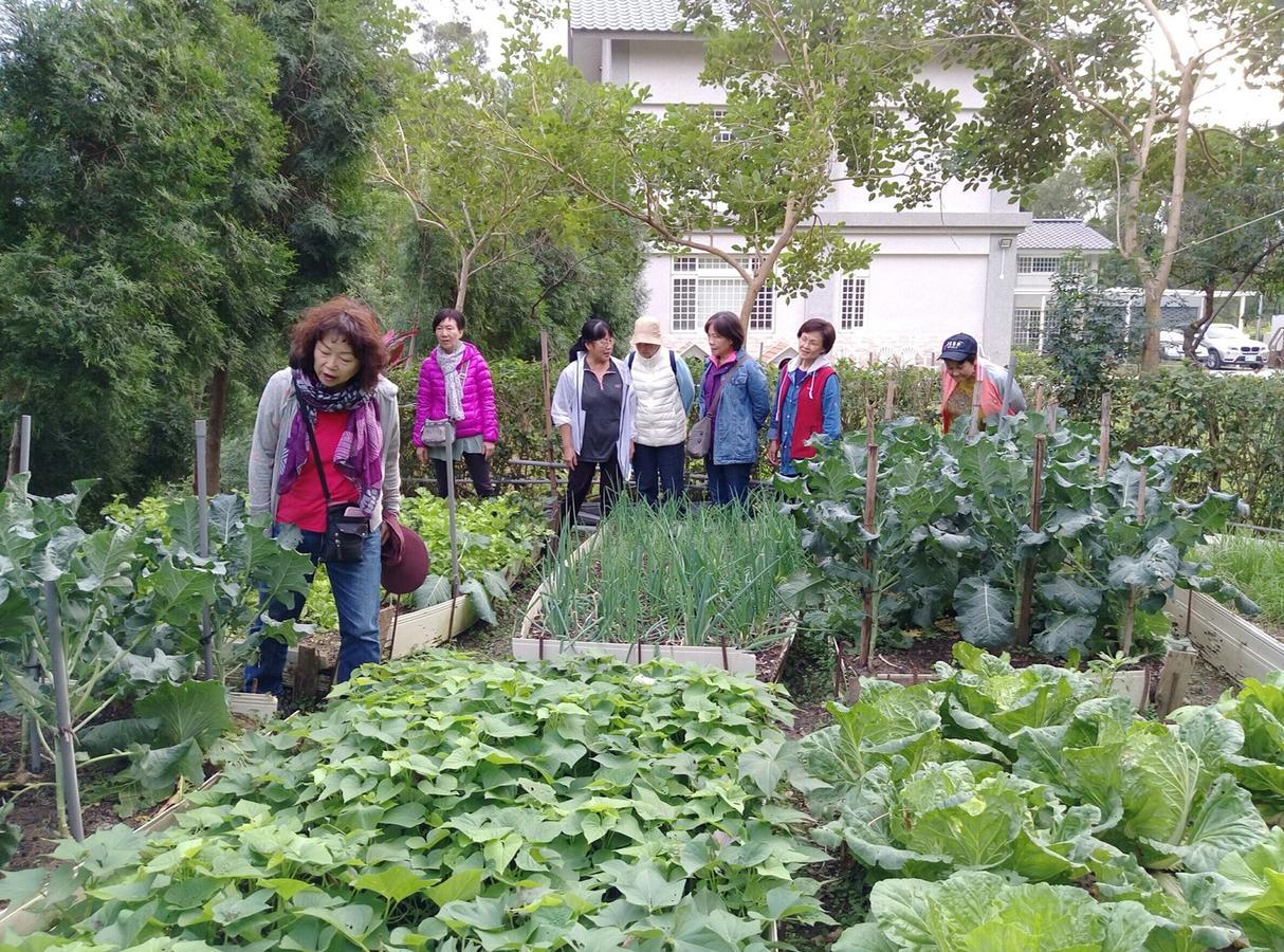 Fanny Manor B&B Emei ภายนอก รูปภาพ